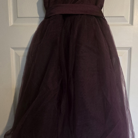 David's Bridal Deep Purple Gown Wore Once For Wedding - Picture 1 of 3